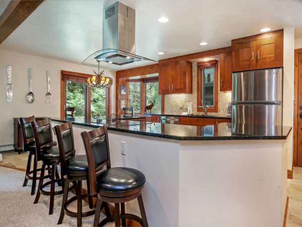 Four Bedroom Vail Vacation Condo Sleeps 8 Guests