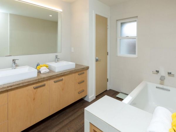 Haiku Home 973895