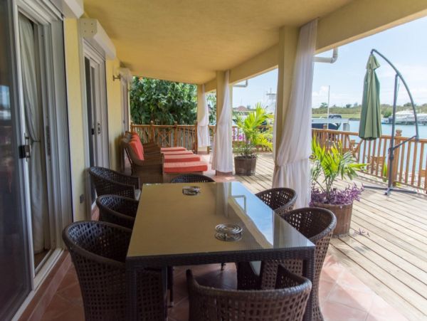 Antigua Barbuda Home 973901