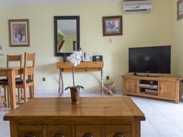 Antigua Barbuda Home 973905