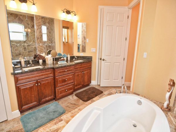 Cape Coral Home 973922