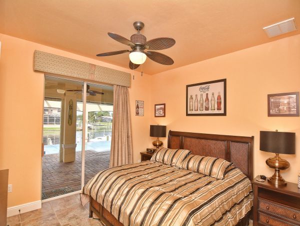Cape Coral Home 973922