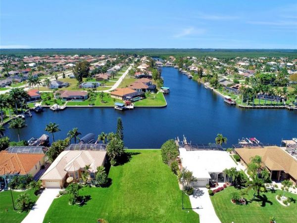 Cape Coral Home 973924