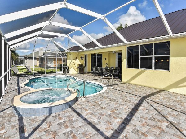 Cape Coral Home 973935