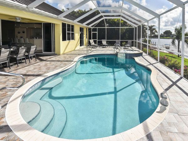 Cape Coral Home 973935