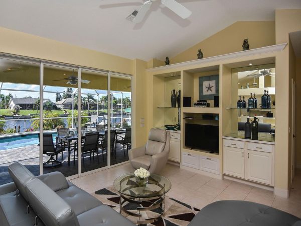 Cape Coral Home 973935