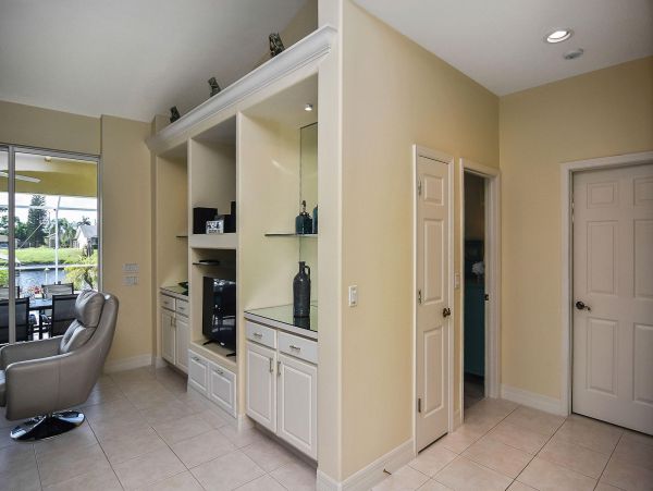 Cape Coral Home 973935