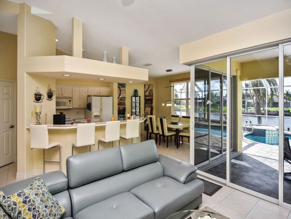 Cape Coral Home 973935