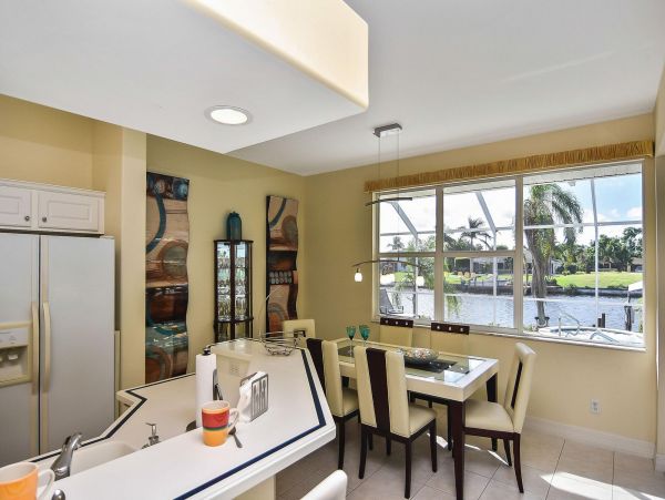 Cape Coral Home 973935