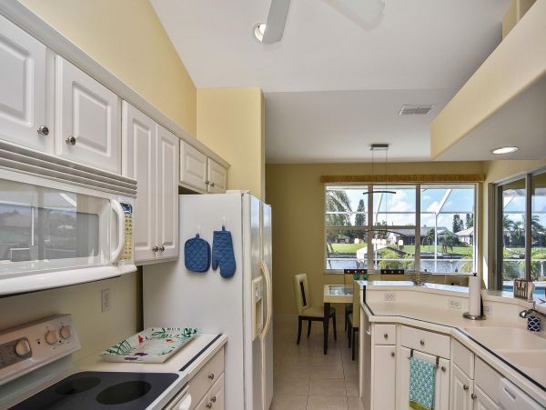 Cape Coral Home 973935