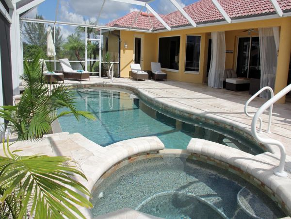 Cape Coral Home 973944