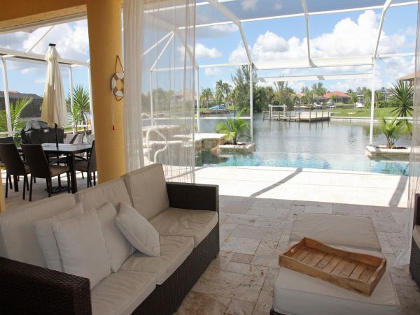 Cape Coral Home 973944