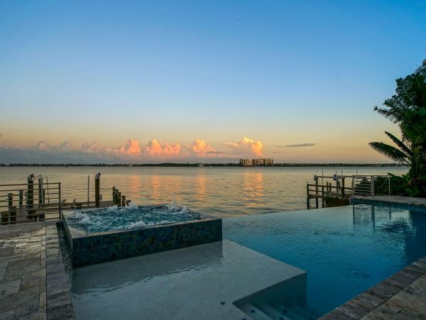 Cape Coral Home 973946