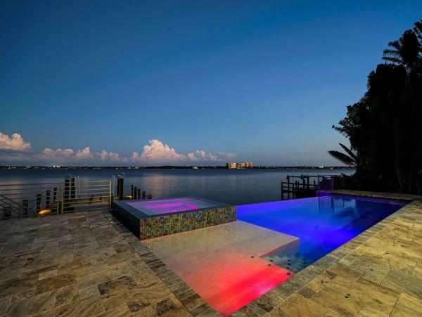 Cape Coral Home 973946