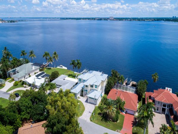 Cape Coral Home 973946
