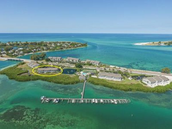 Boca Grande Condo 973954