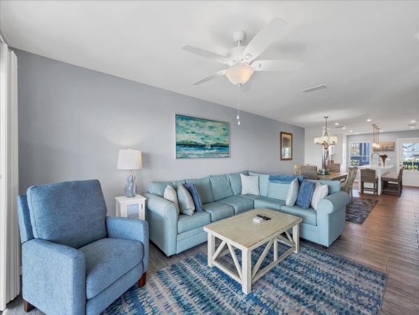 Charlotte Harbor Vacation Rental - Boca Grande Waterfront Condo with Pool