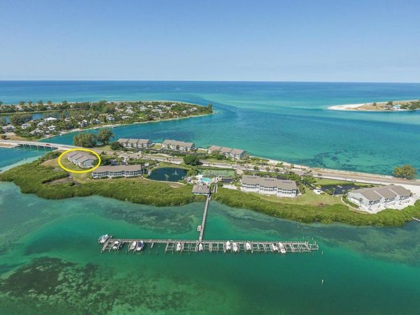 Charlotte Harbor Vacation Rental - Boca Grande Waterfront Condo with Pool