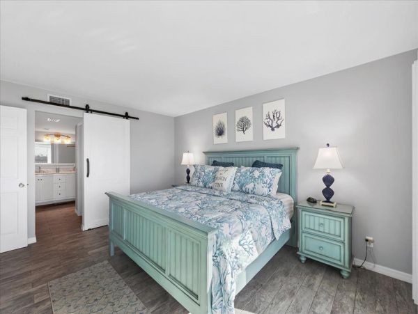 Charlotte Harbor Vacation Rental - Boca Grande Waterfront Condo with Pool