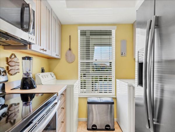 Boca Grande Vacation Condo Two Bedrooms Walk To Beach