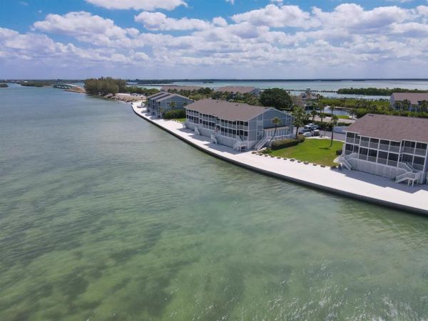 Boca Grande Vacation Condo Two Bedrooms Walk To Beach