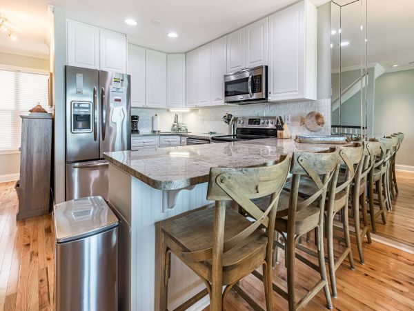 Santa Rosa Beachfront Magnificence & Interior Pool