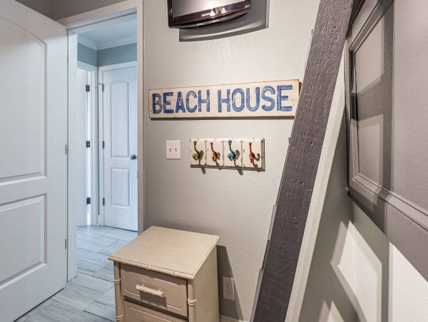 Santa Rosa Beachfront Magnificence & Interior Pool