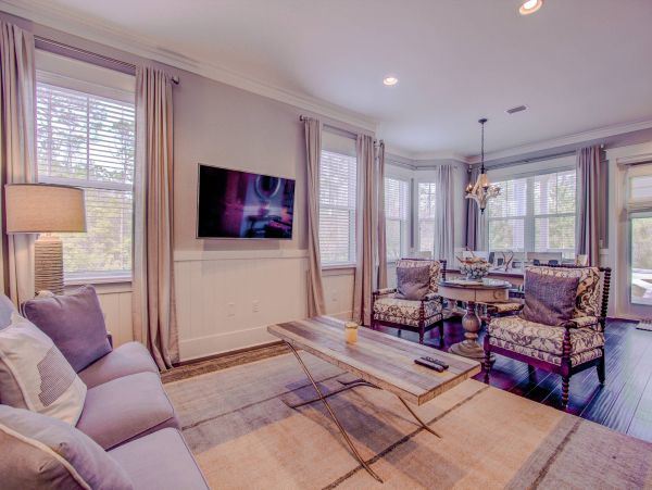 Stunning Vacation Home Away from Home