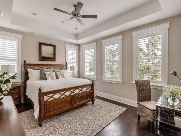 4 bedrooms in Seaside with Golf Cart