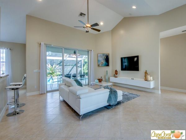 Cape Coral Home 974003