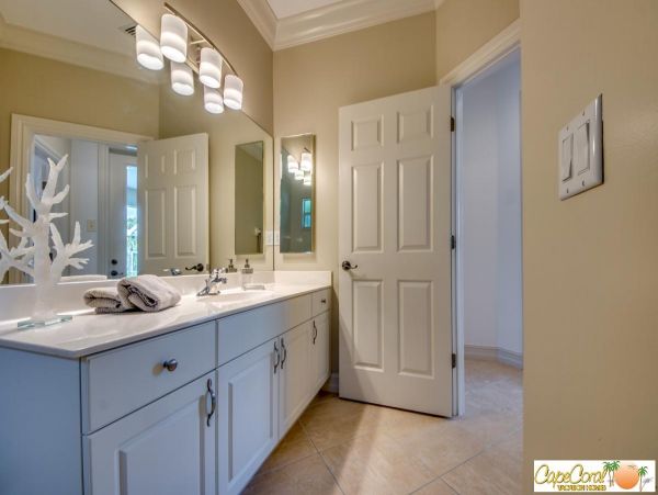 Cape Coral Home 974003