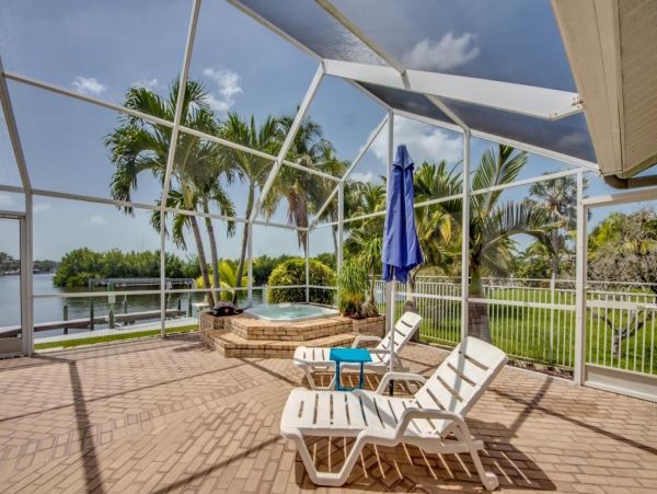 Canalfront Vacation Home in Cape Coral with Pool & Boat Dock