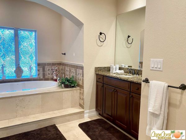 Cape Coral Home 974006