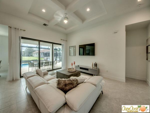 Cape Coral Home 974007