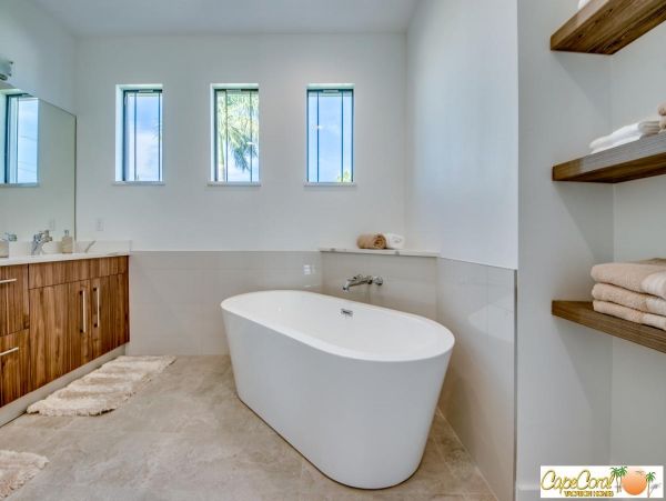 Cape Coral Home 974007