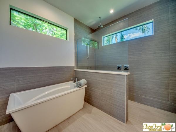 Cape Coral Home 974010