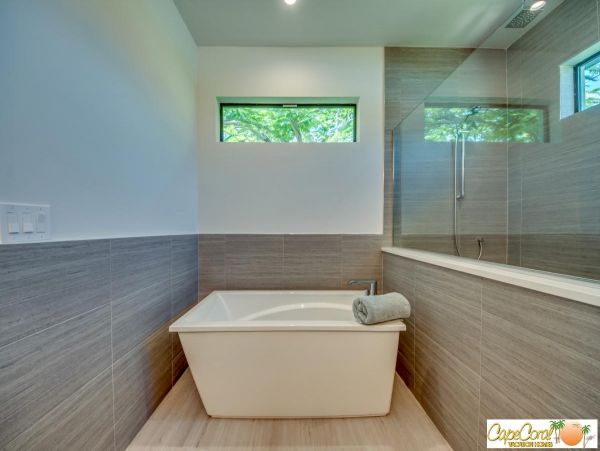 Cape Coral Home 974010