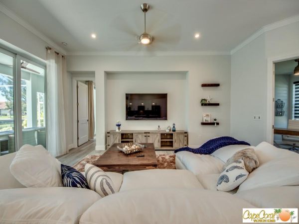 Cape Coral Home 974011