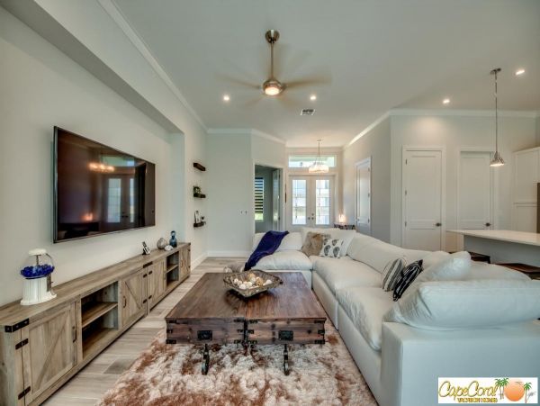 Cape Coral Home 974011