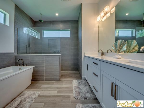 Cape Coral Home 974011