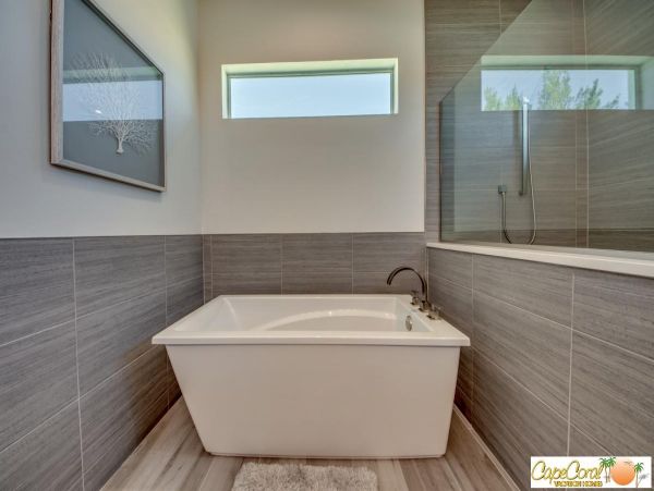 Cape Coral Home 974011