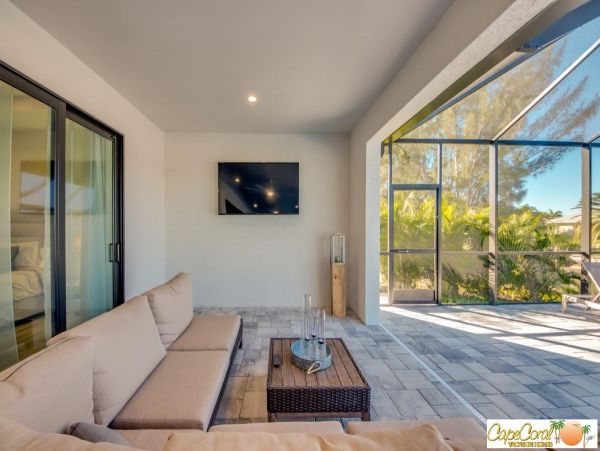 Cape Coral Home 974016