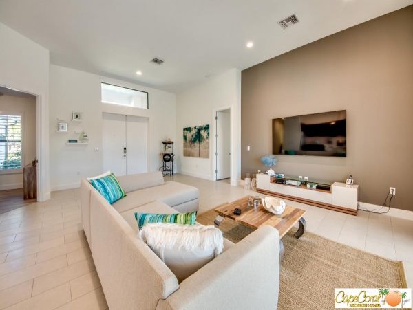 Cape Coral Home 974017