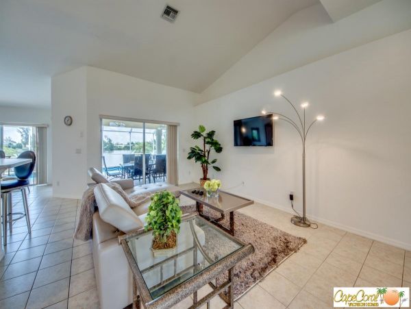 Cape Coral Home 974019