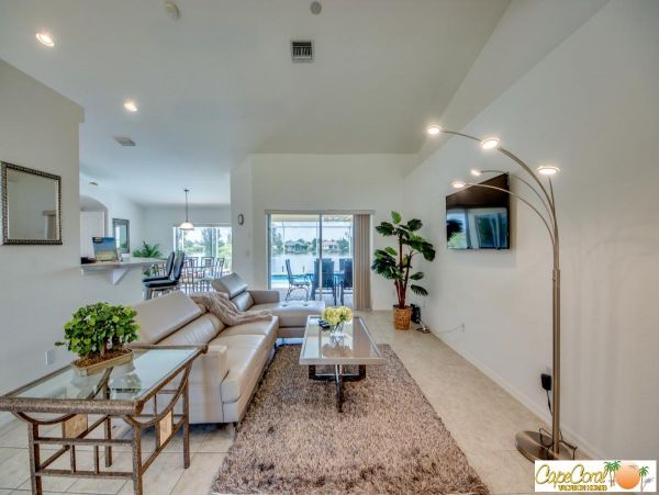 Cape Coral Home 974019
