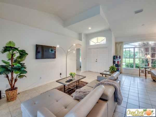Cape Coral Home 974019