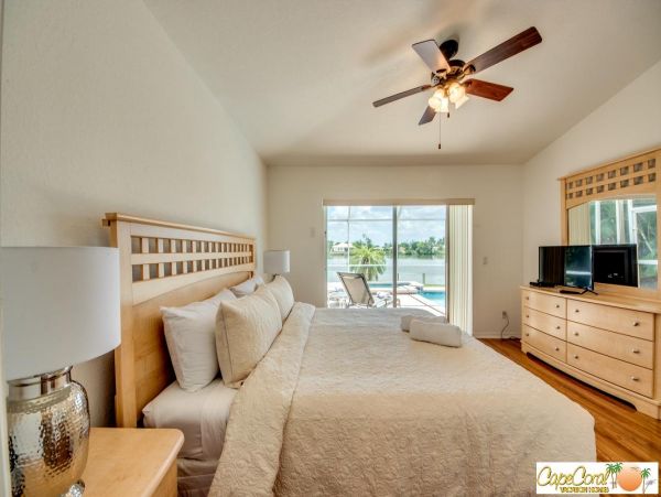Cape Coral Home 974019