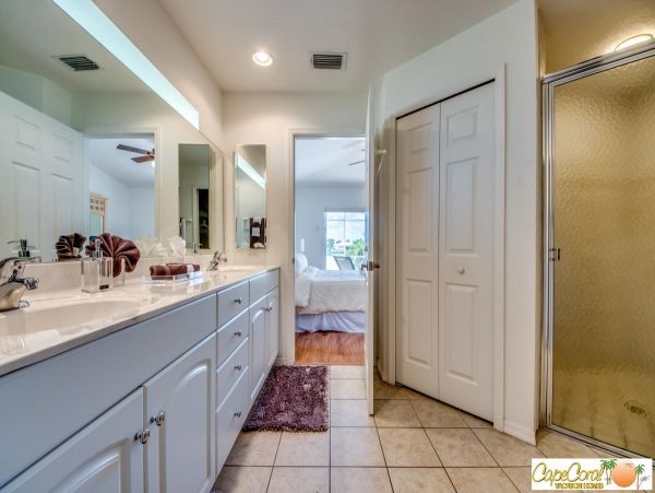 Cape Coral Home 974019