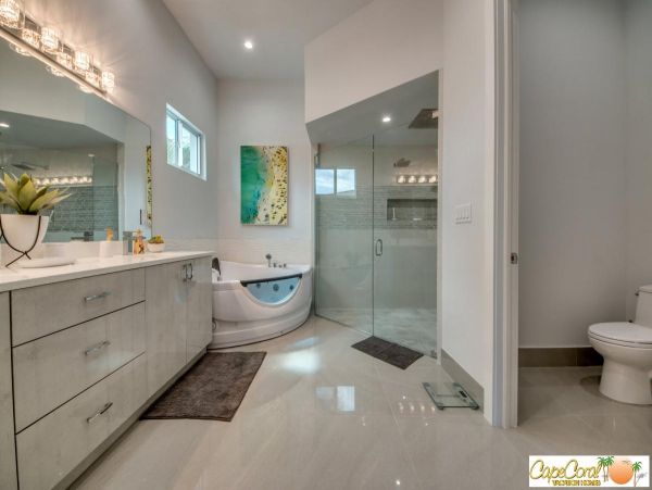 Cape Coral Home 974024