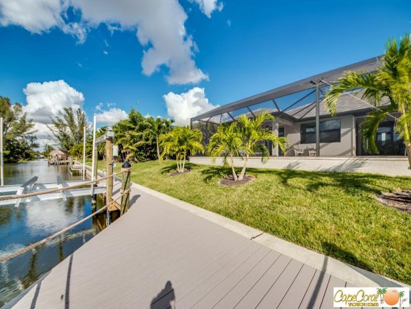 Cape Coral Home 974028